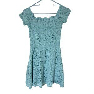 XS Light blue lace Hollister short sleeve midi dress